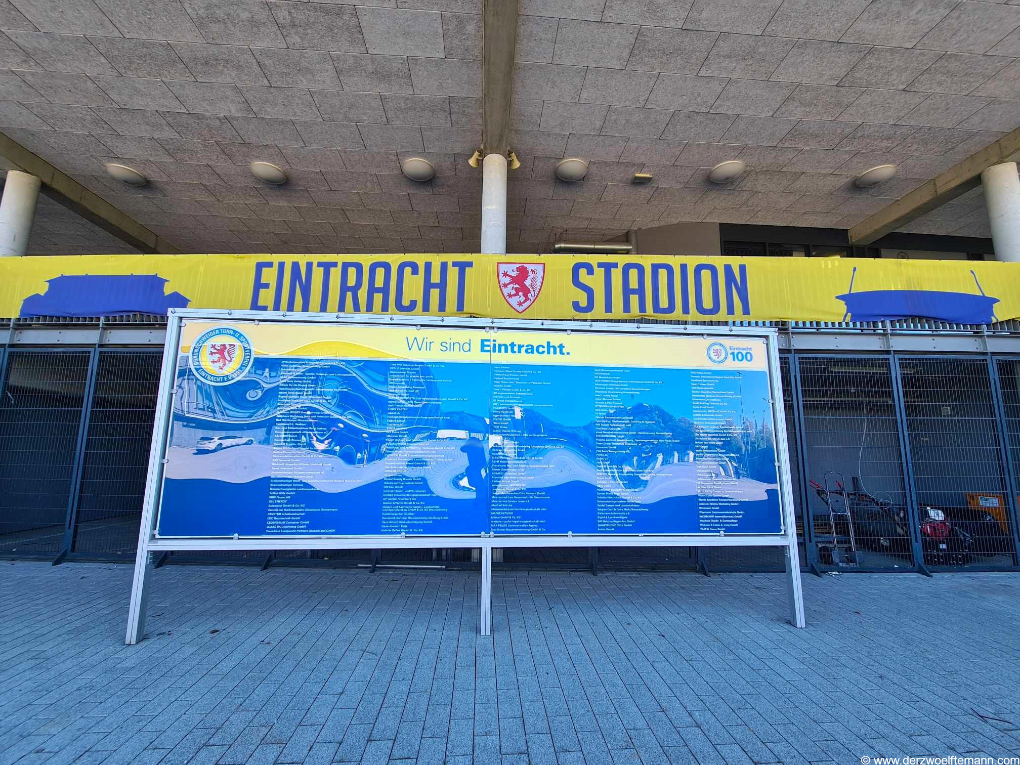 EintrachtBraunschweig305D12M