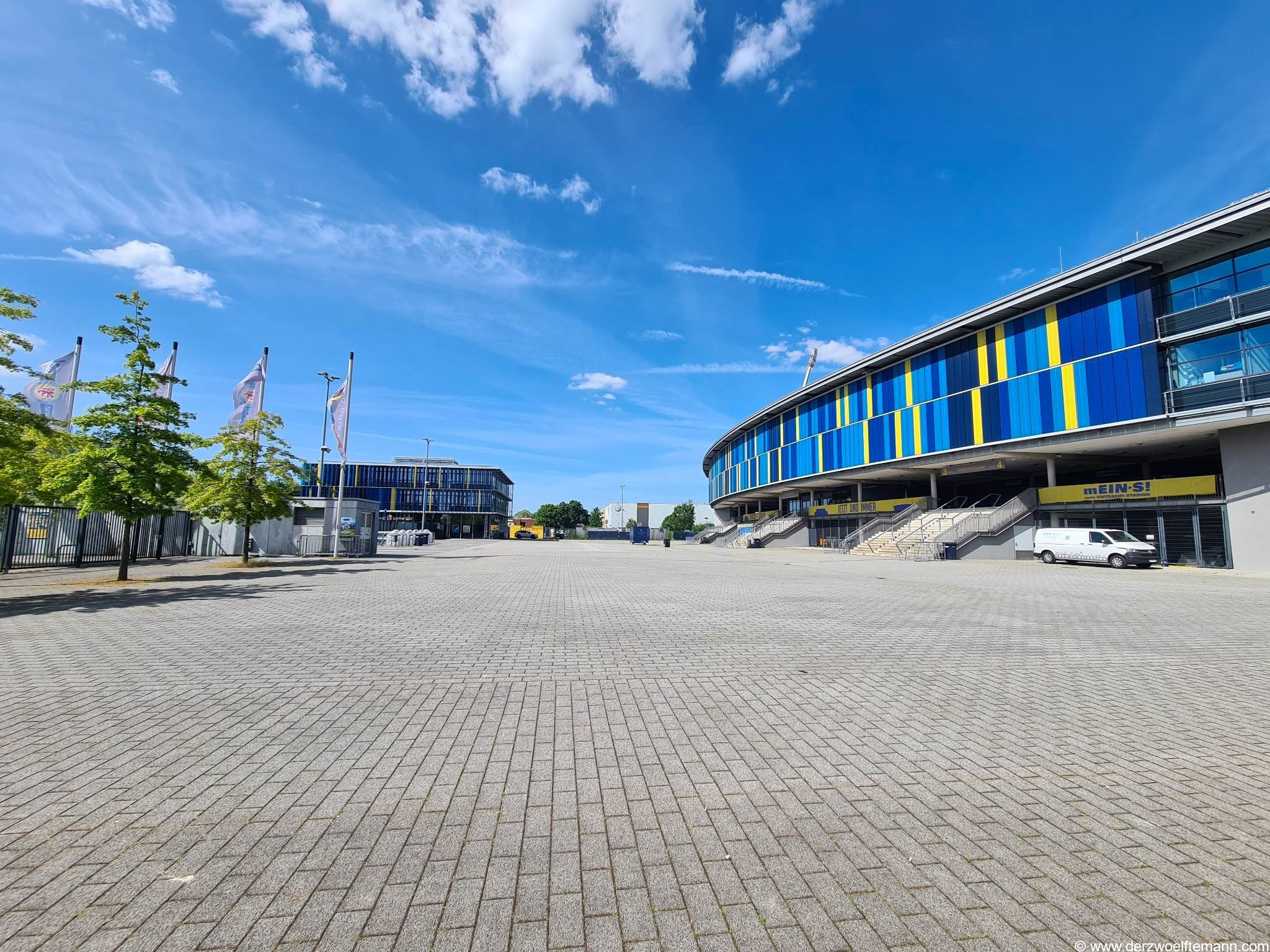 EintrachtBraunschweig47D12M