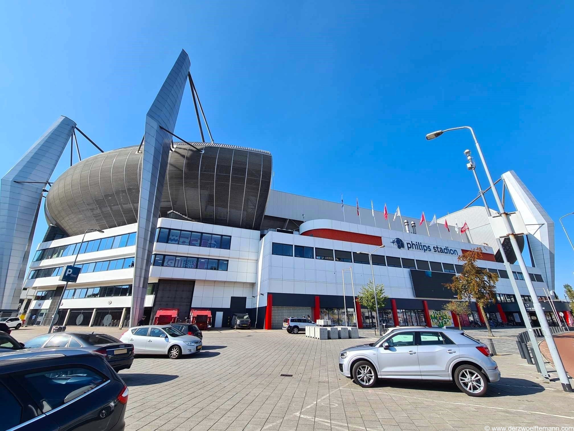 PSVEindhoven211D12M
