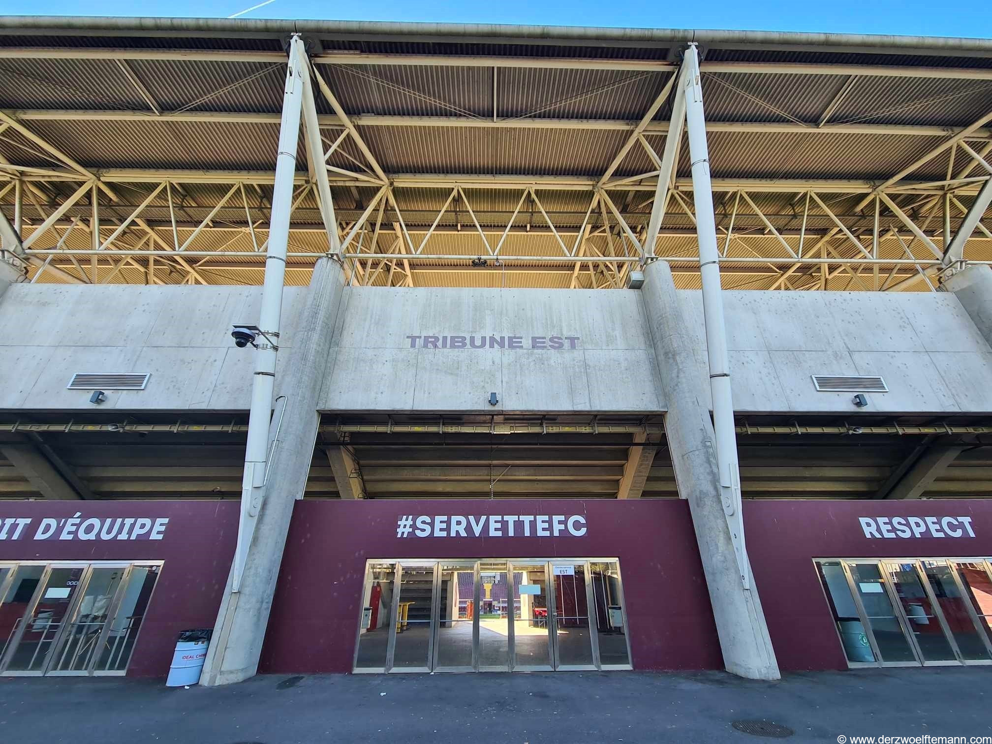 Servette537D12M