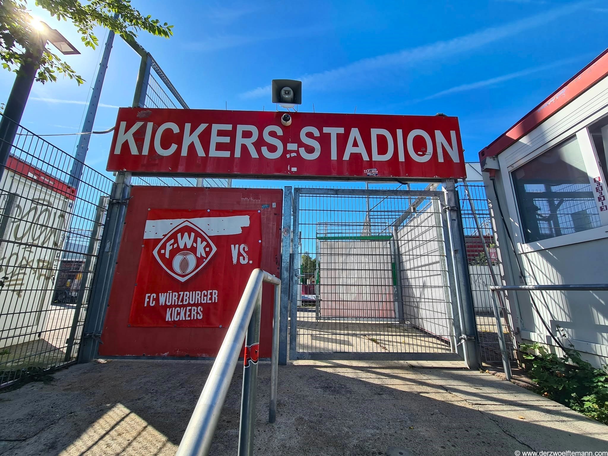 WuerzburgerKickers349D12M